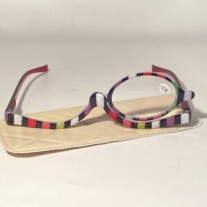 0983 Makeup Cosmetic 2.00 Flip Magnifying Glasses For Precision Application N…